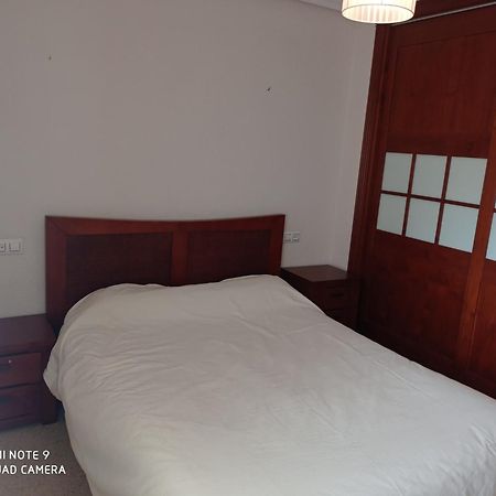 Piso Taxi Estacion De Autobuses Apartment อันดูคาร์ ภายนอก รูปภาพ
