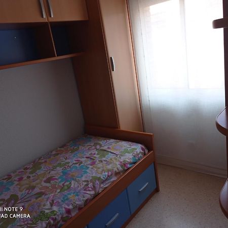 Piso Taxi Estacion De Autobuses Apartment อันดูคาร์ ภายนอก รูปภาพ